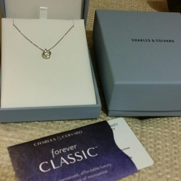 Charles & Colvard Round 4.0mm Moissanite Pendant - Picture 3 of 7